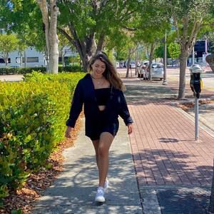 Meet your Posher, Astrid